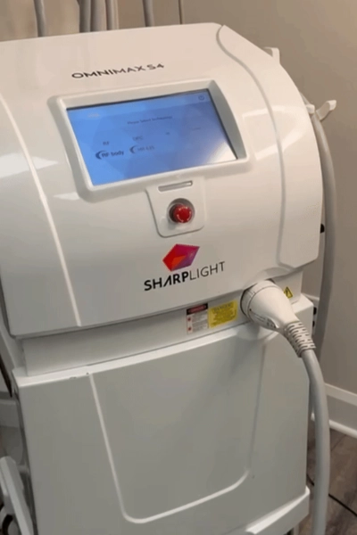 Traitement d’épilation chez DERMALUMINE à La Prairie